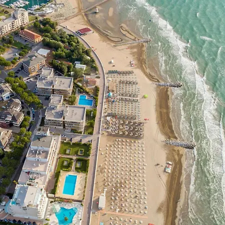 Inviting Seven Guests Near The * Lignano Sabbiadoro